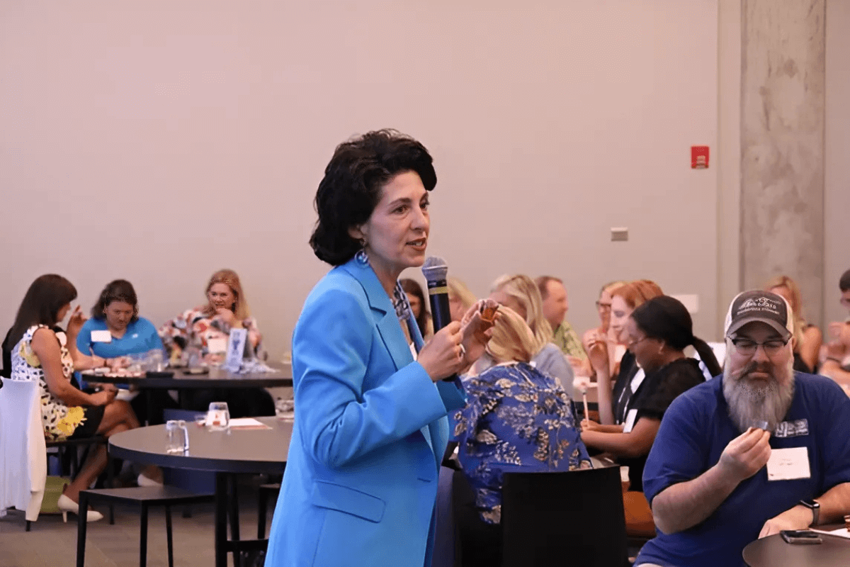 Peggy addressing attendees at a  Bourbon seminar.