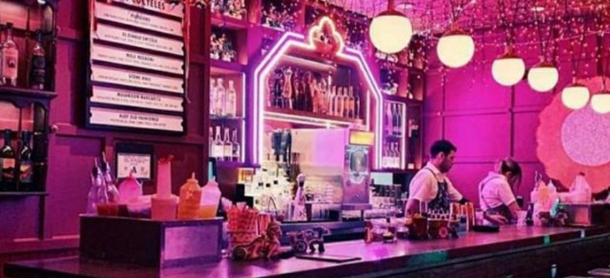 Photo for:  Top 10 Bars In New York With Amazing Social Presence