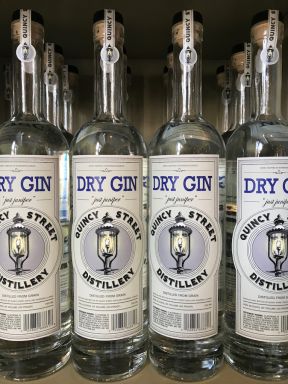 Logo for: Dry Gin,just juniper-Quincy Street Distillery