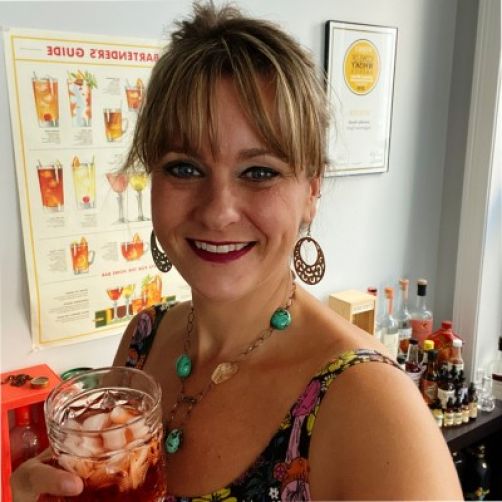 Jennifer  Knott